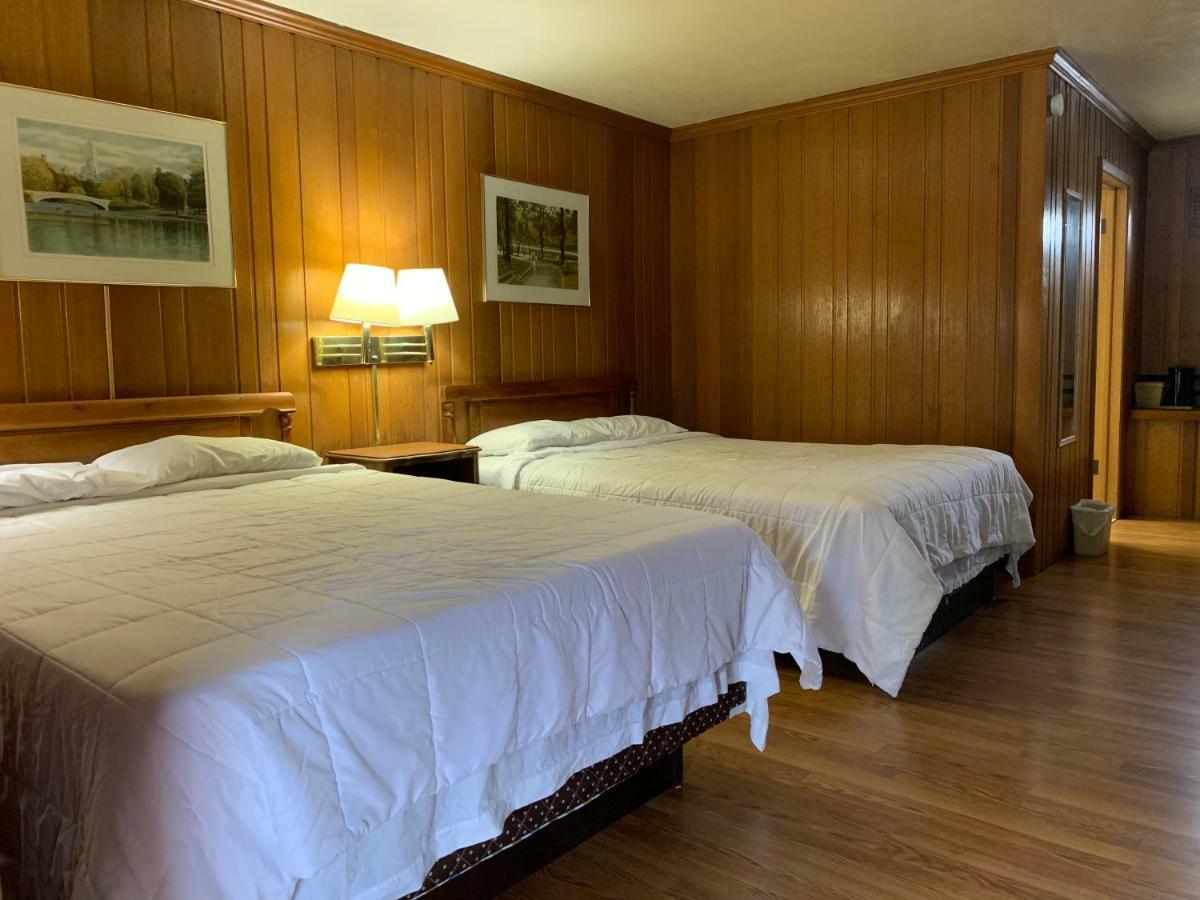 The Lincoln Lodge Urbana Champaign Exteriör bild